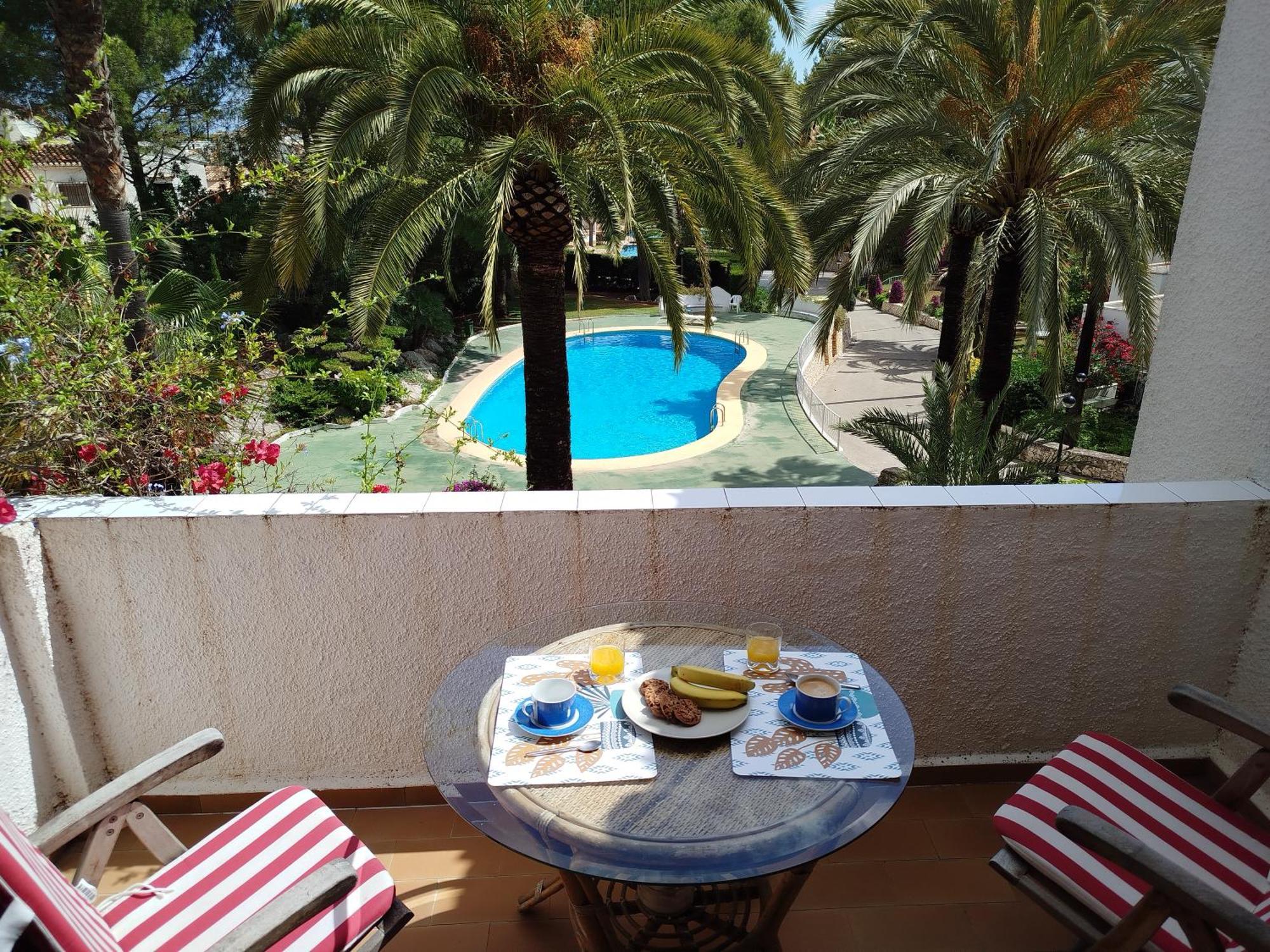 Muntanya la Sella Apartamento Buganvilla Pool מראה חיצוני תמונה
